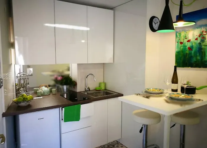 Art Lime アパート *